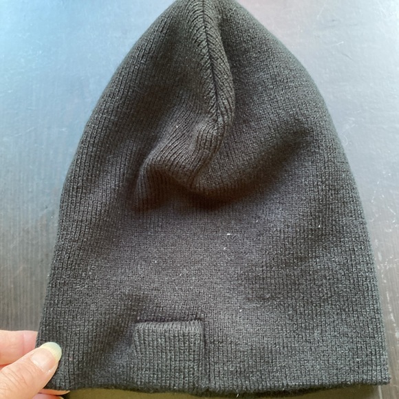 Music Hat beanie Unisex. Black. Unused. - Picture 2 of 7